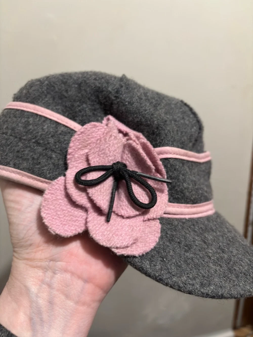 Stormy Kromer Vintage Wool Paper Boy Hat Cap with Pink Floral Appliqué Accent